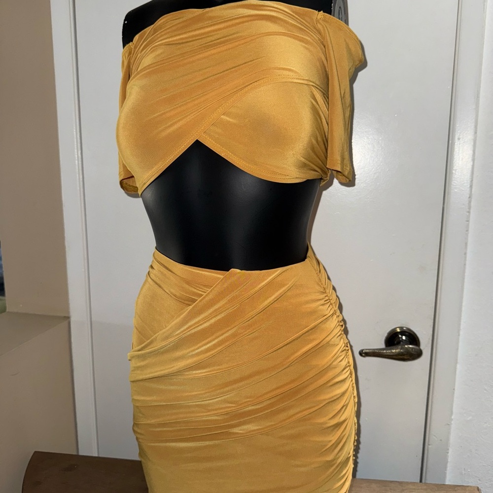 Two Piece Mustard Off-Shoulder Mini Set